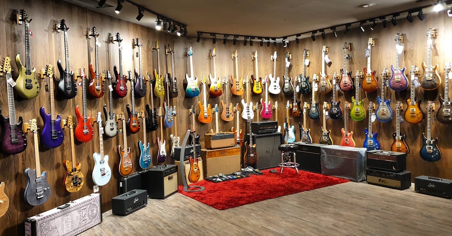 Screenshot or photo: Hiendguitar