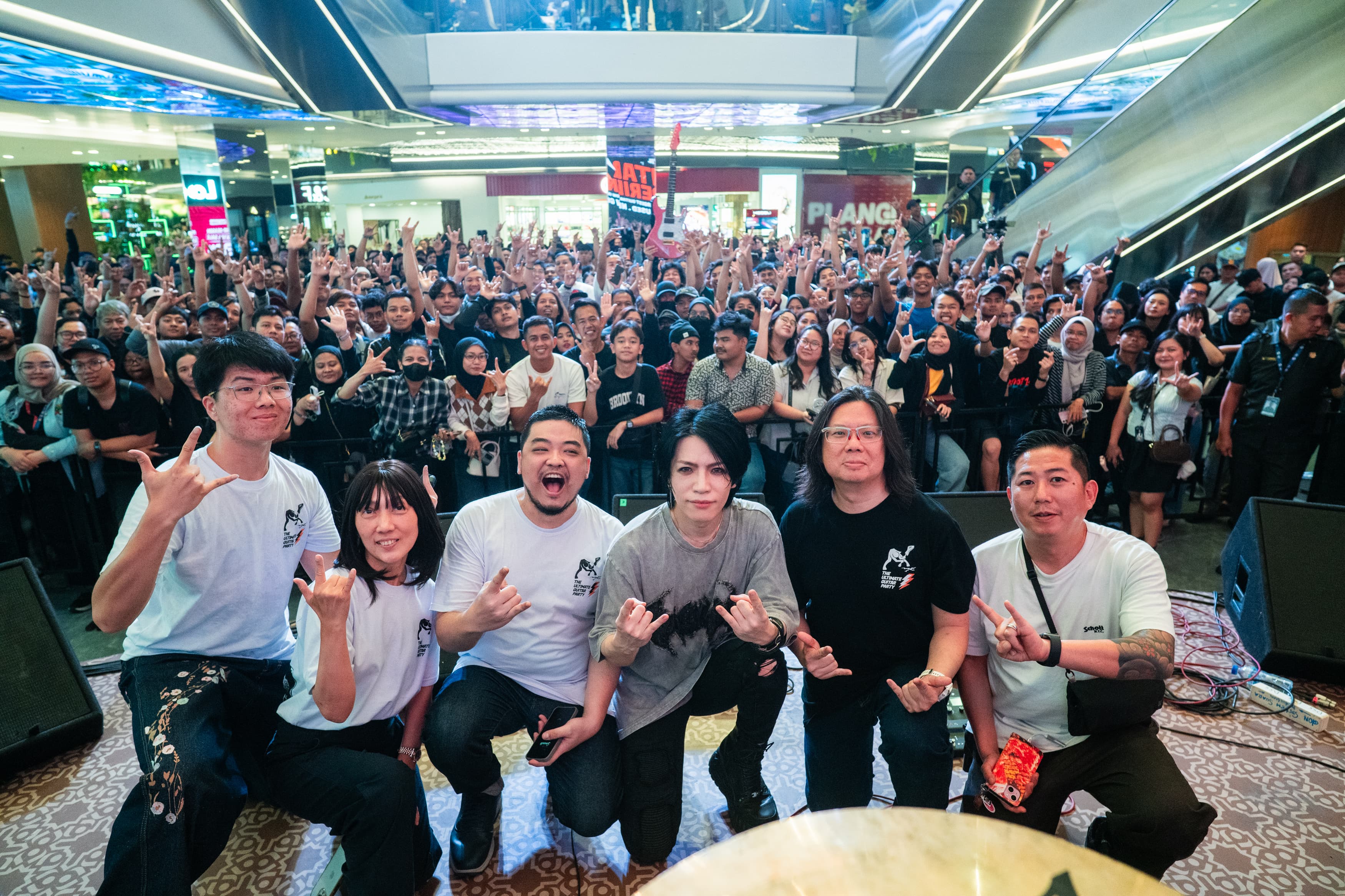 Wide shot of INDOGUITARSHOW 2026, the show floor
